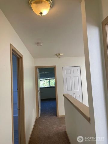 27 152nd Place SE, Lynnwood, WA 98087