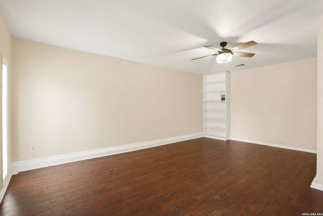 6158 Valley Clfs, San Antonio, TX 78250