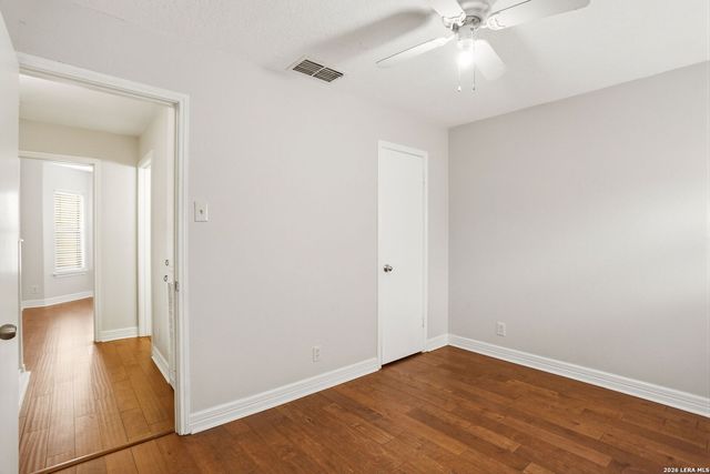 6158 Valley Clfs, San Antonio, TX 78250