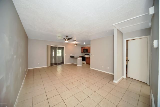 1914 Agora Circle SE 107, Palm Bay, FL 32909