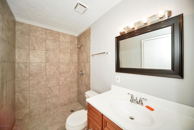 1914 Agora Circle SE 107, Palm Bay, FL 32909