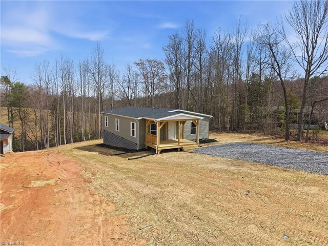 253 Ridge Top Road, North Wilkesboro, NC 28659