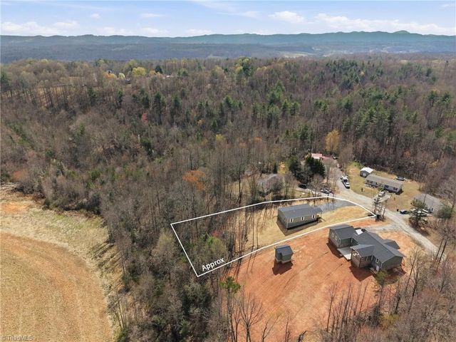 253 Ridge Top Road, North Wilkesboro, NC 28659