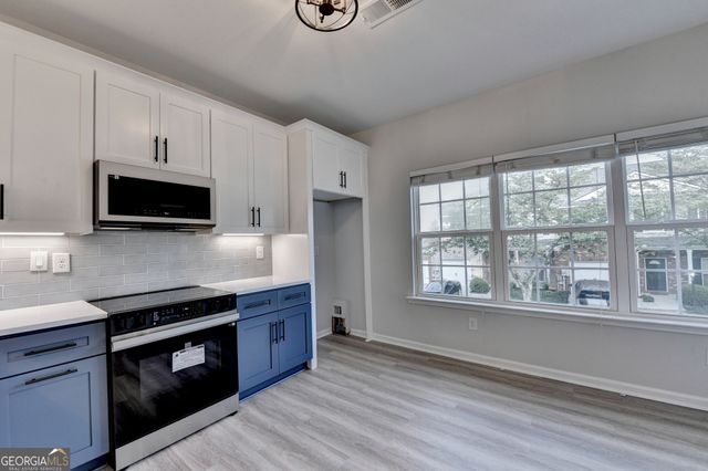 4282 Buford Valley Way, Buford, GA 30518