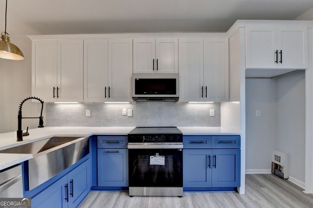 4282 Buford Valley Way, Buford, GA 30518