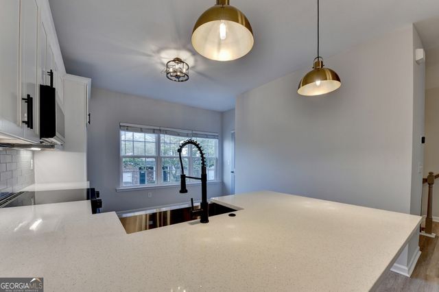 4282 Buford Valley Way, Buford, GA 30518