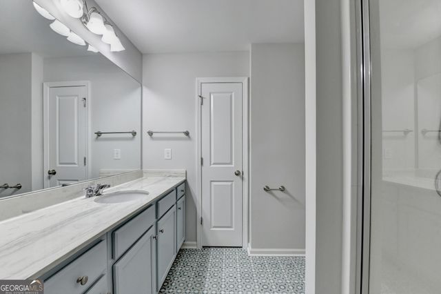 4282 Buford Valley Way, Buford, GA 30518