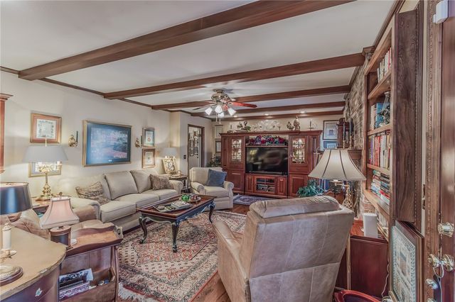 2083 N Austin Drive, Fayetteville, AR 72703