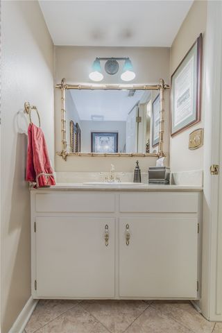 2083 N Austin Drive, Fayetteville, AR 72703