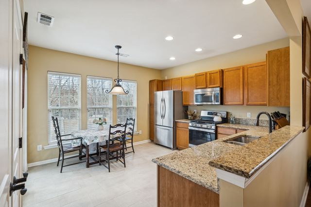 226 Salient Ln, Mount Juliet, TN 37122