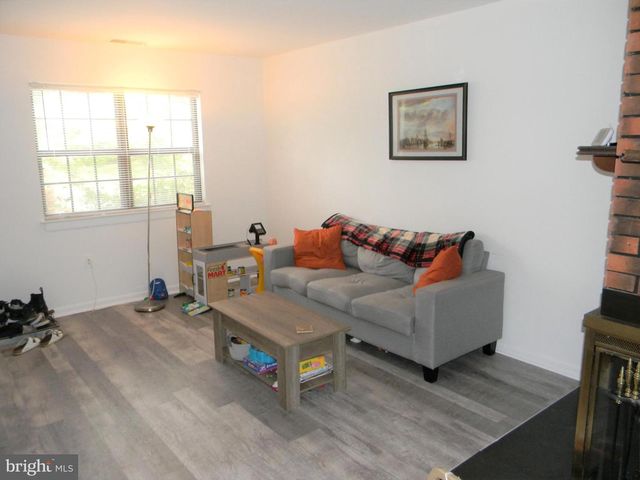 11319 HEADLANDS CT, Reston, VA 20191