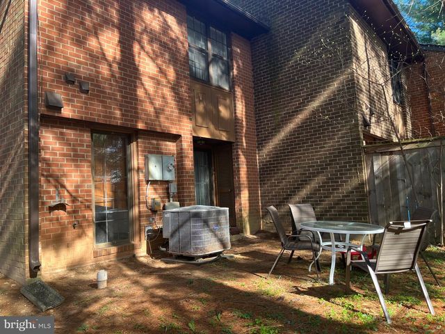 11319 HEADLANDS CT, Reston, VA 20191