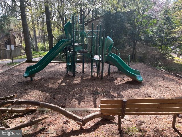 11319 HEADLANDS CT, Reston, VA 20191