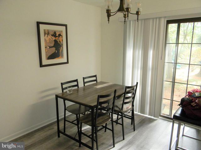 11319 HEADLANDS CT, Reston, VA 20191