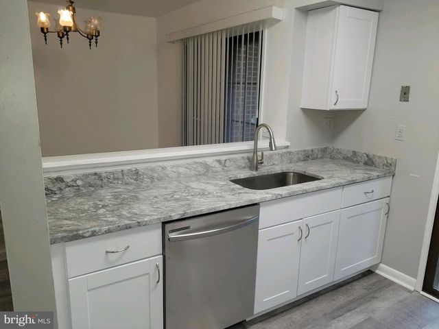 11319 HEADLANDS CT, Reston, VA 20191