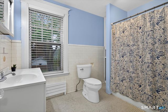 54 Thornton Street, Hamden, CT 06517