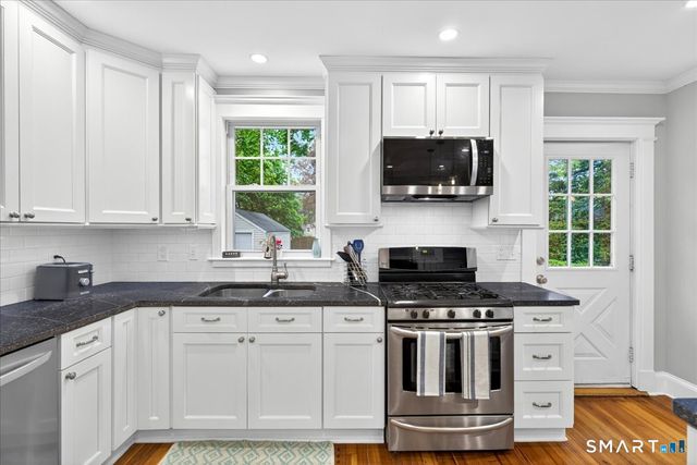 54 Thornton Street, Hamden, CT 06517