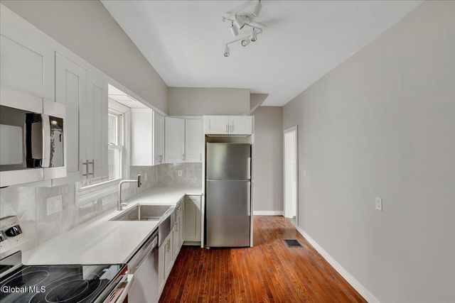 561 Delaware Avenue, Albany, NY 12209