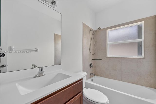 236 SE 32nd Ave, Homestead, FL 33033