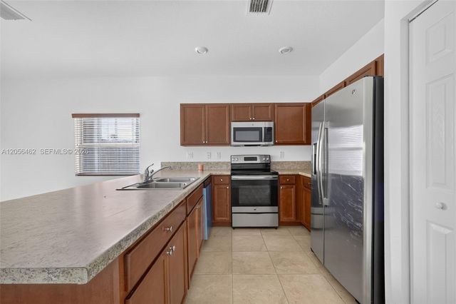 236 SE 32nd Ave, Homestead, FL 33033