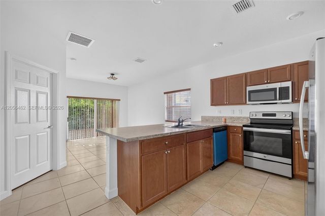 236 SE 32nd Ave, Homestead, FL 33033