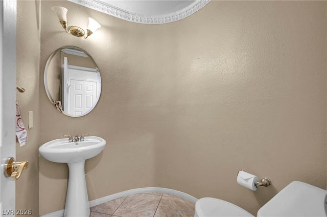 7624 Golden Lantern Court, Las Vegas, NV 89139