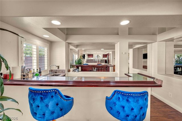 7624 Golden Lantern Court, Las Vegas, NV 89139