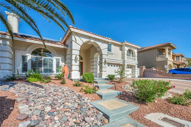 7624 Golden Lantern Court, Las Vegas, NV 89139