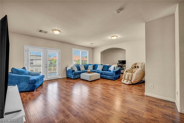 7624 Golden Lantern Court, Las Vegas, NV 89139