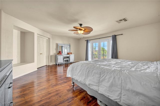 7624 Golden Lantern Court, Las Vegas, NV 89139