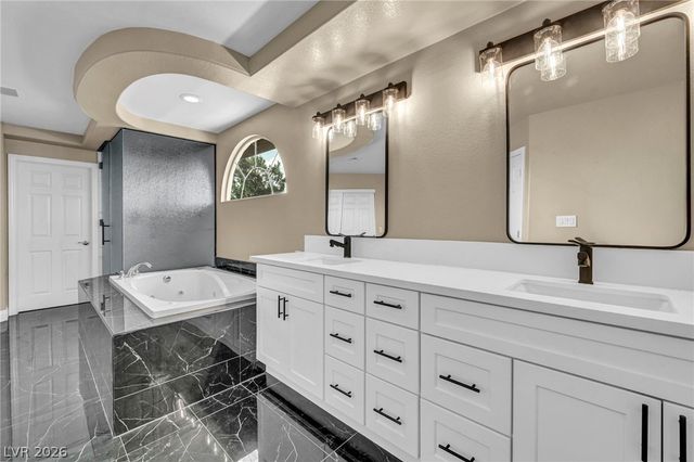 7624 Golden Lantern Court, Las Vegas, NV 89139