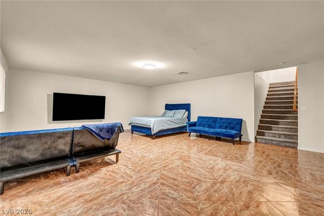 7624 Golden Lantern Court, Las Vegas, NV 89139