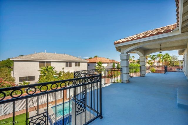 7624 Golden Lantern Court, Las Vegas, NV 89139