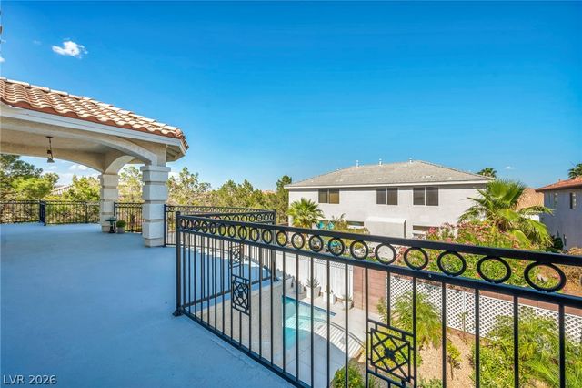 7624 Golden Lantern Court, Las Vegas, NV 89139