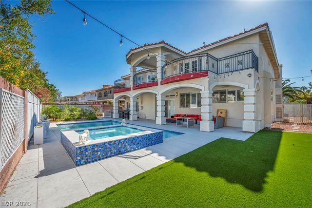 7624 Golden Lantern Court, Las Vegas, NV 89139