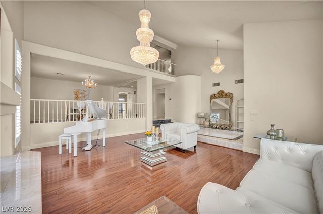 7624 Golden Lantern Court, Las Vegas, NV 89139