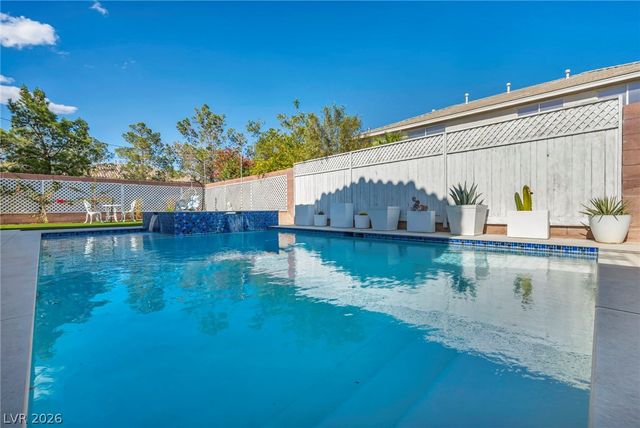7624 Golden Lantern Court, Las Vegas, NV 89139