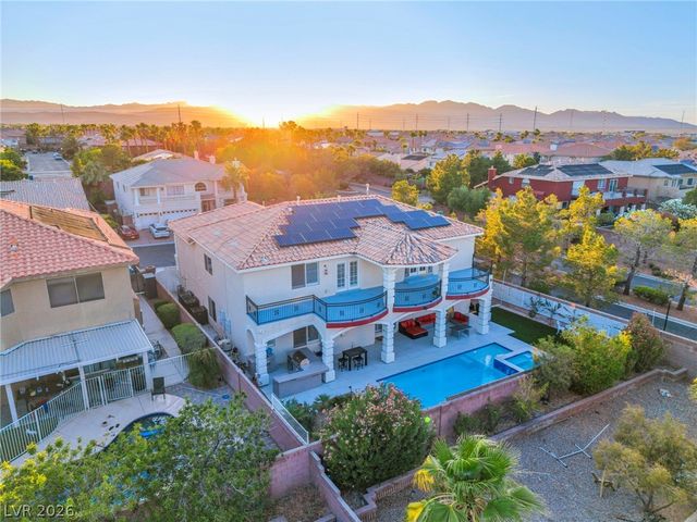 7624 Golden Lantern Court, Las Vegas, NV 89139