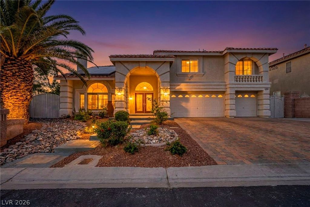 7624 Golden Lantern Court, Las Vegas, NV 89139