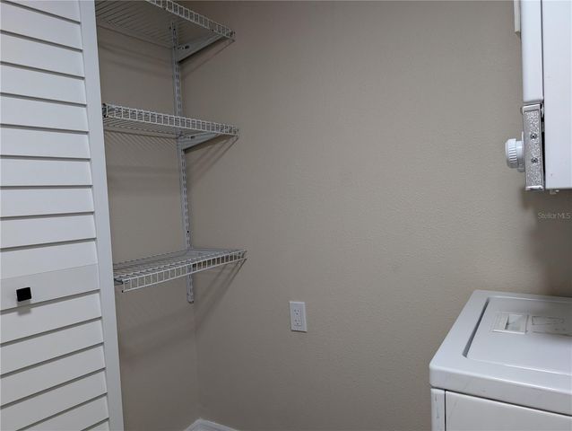 5870 38TH AVENUE N 40, St Petersburg, FL 33710
