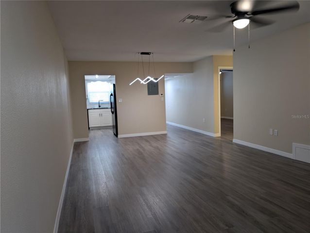 5870 38TH AVENUE N 40, St Petersburg, FL 33710
