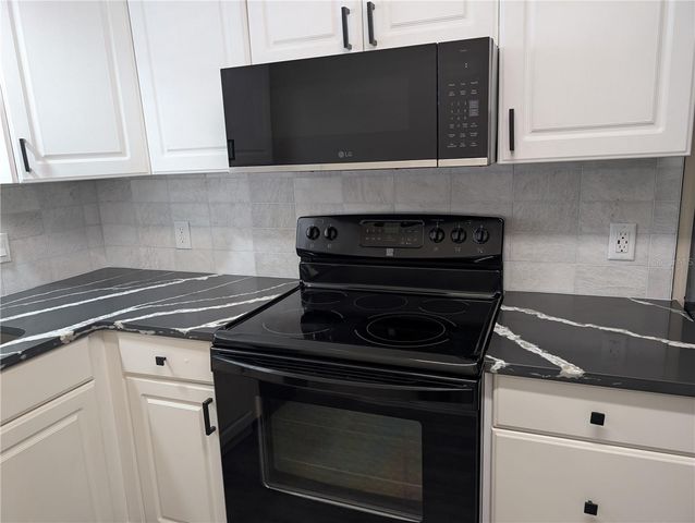 5870 38TH AVENUE N 40, St Petersburg, FL 33710