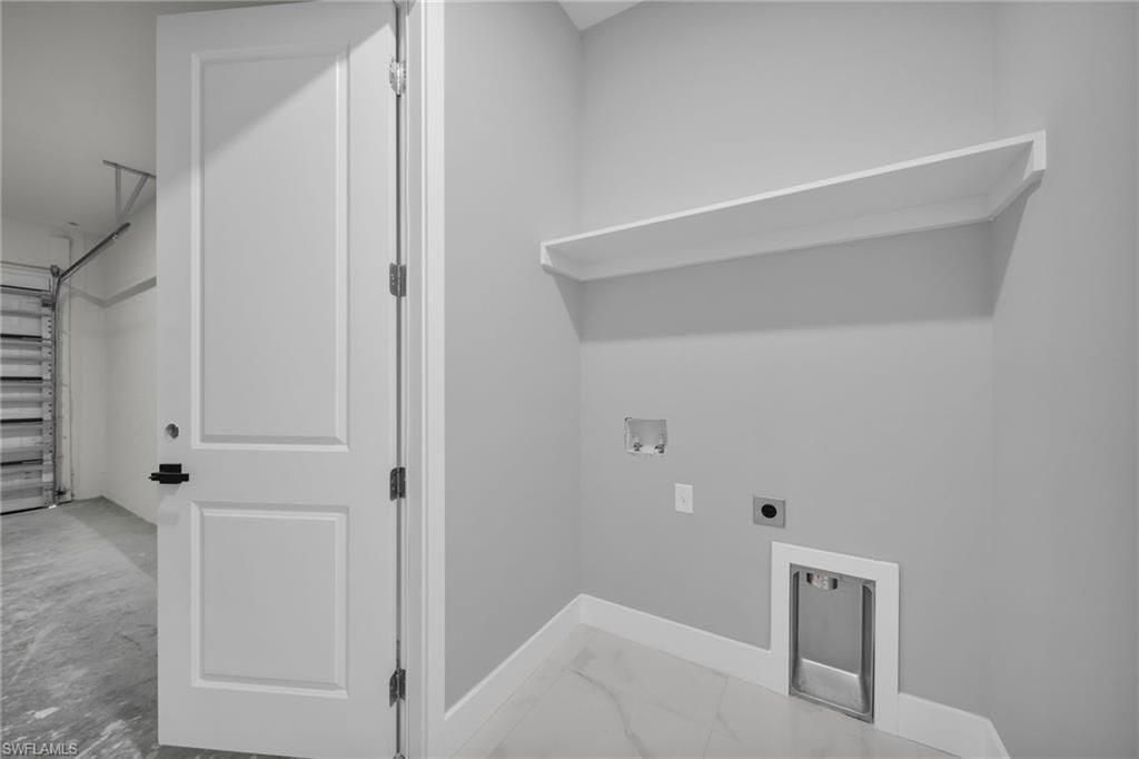 Image 35 of property listing at 1225 NE 5th PL, Cape Coral, FL 33909