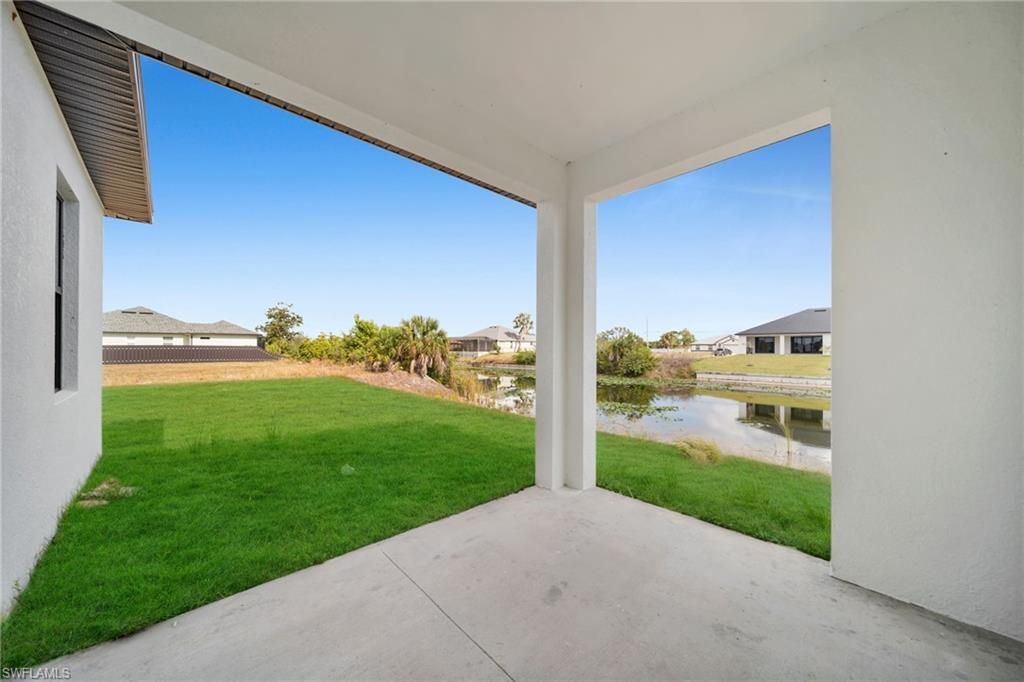 Image 37 of property listing at 1225 NE 5th PL, Cape Coral, FL 33909