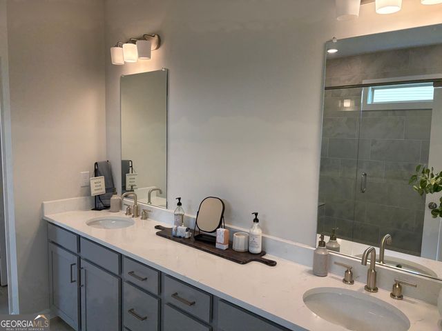 8515 Stratford Oaks Avenue, Ball Ground, GA 30107