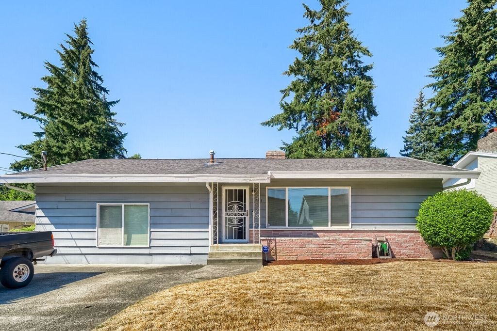 4523 S 12th Street, Tacoma, WA 98405