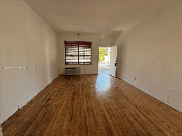 901 Pennsylvania Ave 6, Miami Beach, FL 33139