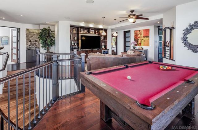 5390 Carlsbad Boulevard, Carlsbad, CA 92008