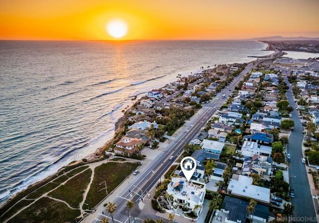 5390 Carlsbad Boulevard, Carlsbad, CA 92008