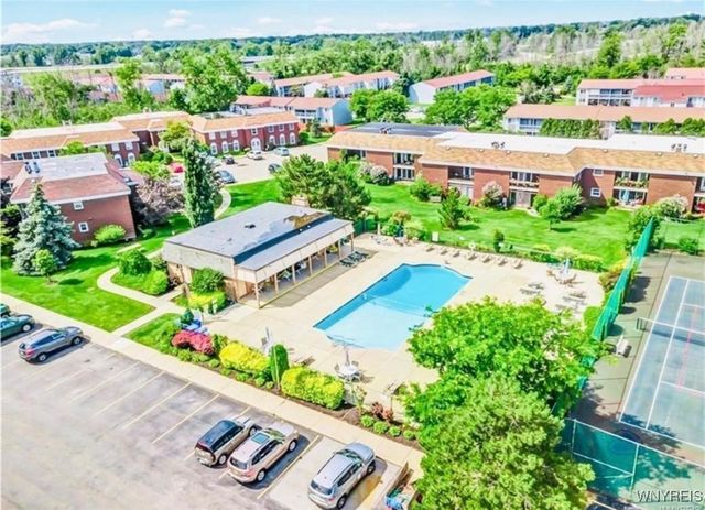 110 Charter Oaks Drive 3, Amherst, NY 14228